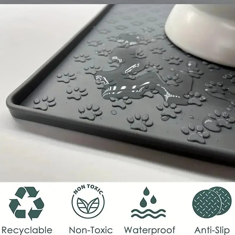 Foldable Pet Silicone Feeding Mat