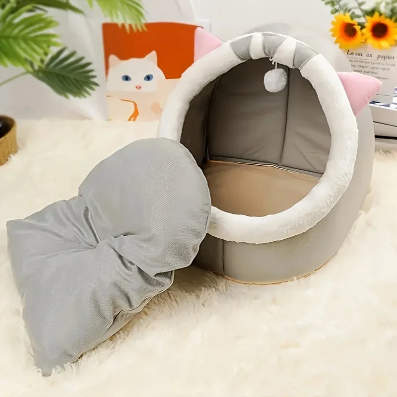 Pet House with Removable Pad